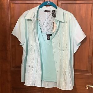 New York & Company Light Green Button Down Shirt